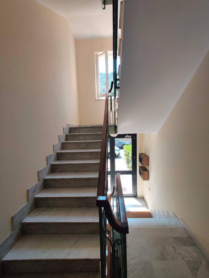 Ferienwohnung Sotto Il Cielo Finale Ligure Exterior foto